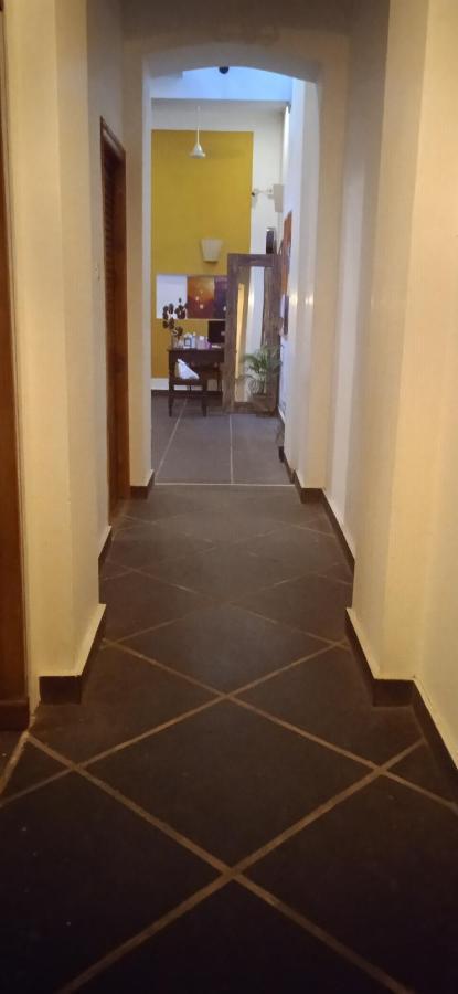 French Rivera Guest House Пондичерри Экстерьер фото